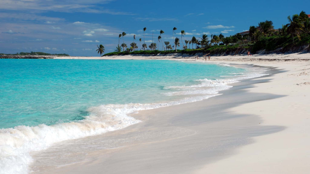 Saunders Beach - The 7 Best Beaches in The Bahamas